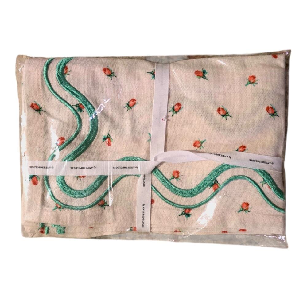 Anthropologie Madeline Napkins Red Roses Tulip Pink Set Of 2